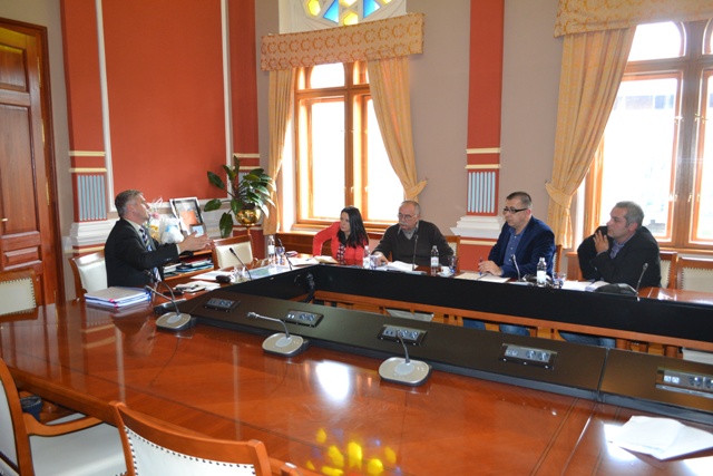 2013-10-17-Sastanak_s_EU_komisijom_i_UNDPiom-Sala2